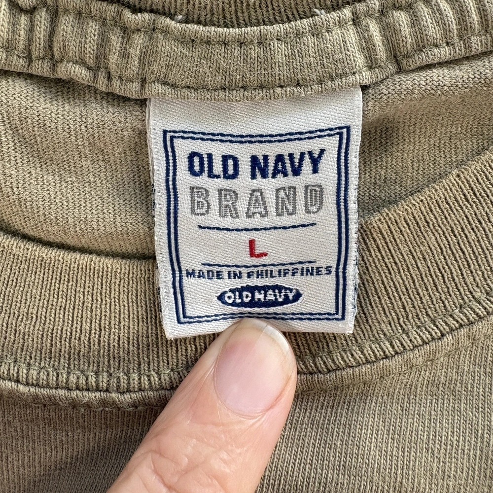 Vintage Old Navy Mens Large T-Shirt Pocket Stripe Beige Y2K Cotton Tee - Picture 7 of 9